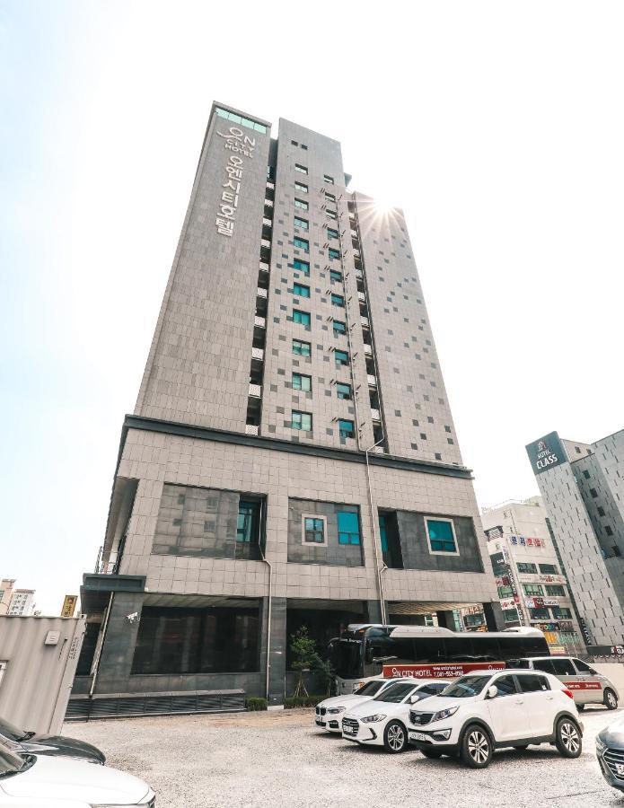 On City Hotel Cshonan Kültér fotó