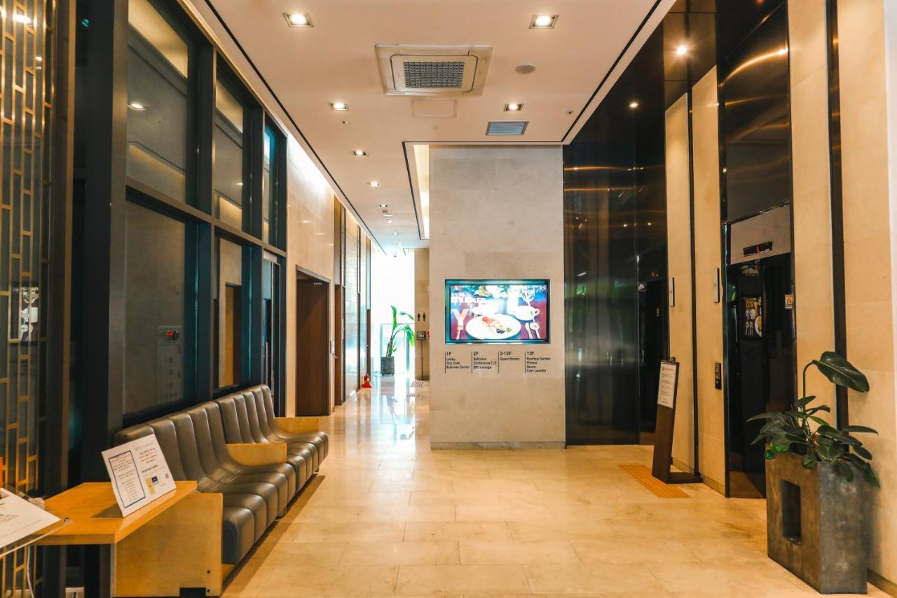 On City Hotel Cshonan Kültér fotó