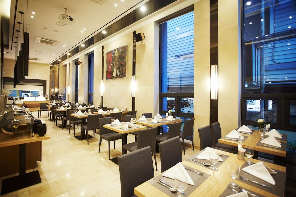 On City Hotel Cshonan Kültér fotó