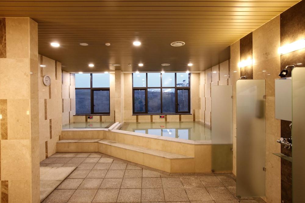 On City Hotel Cshonan Kültér fotó
