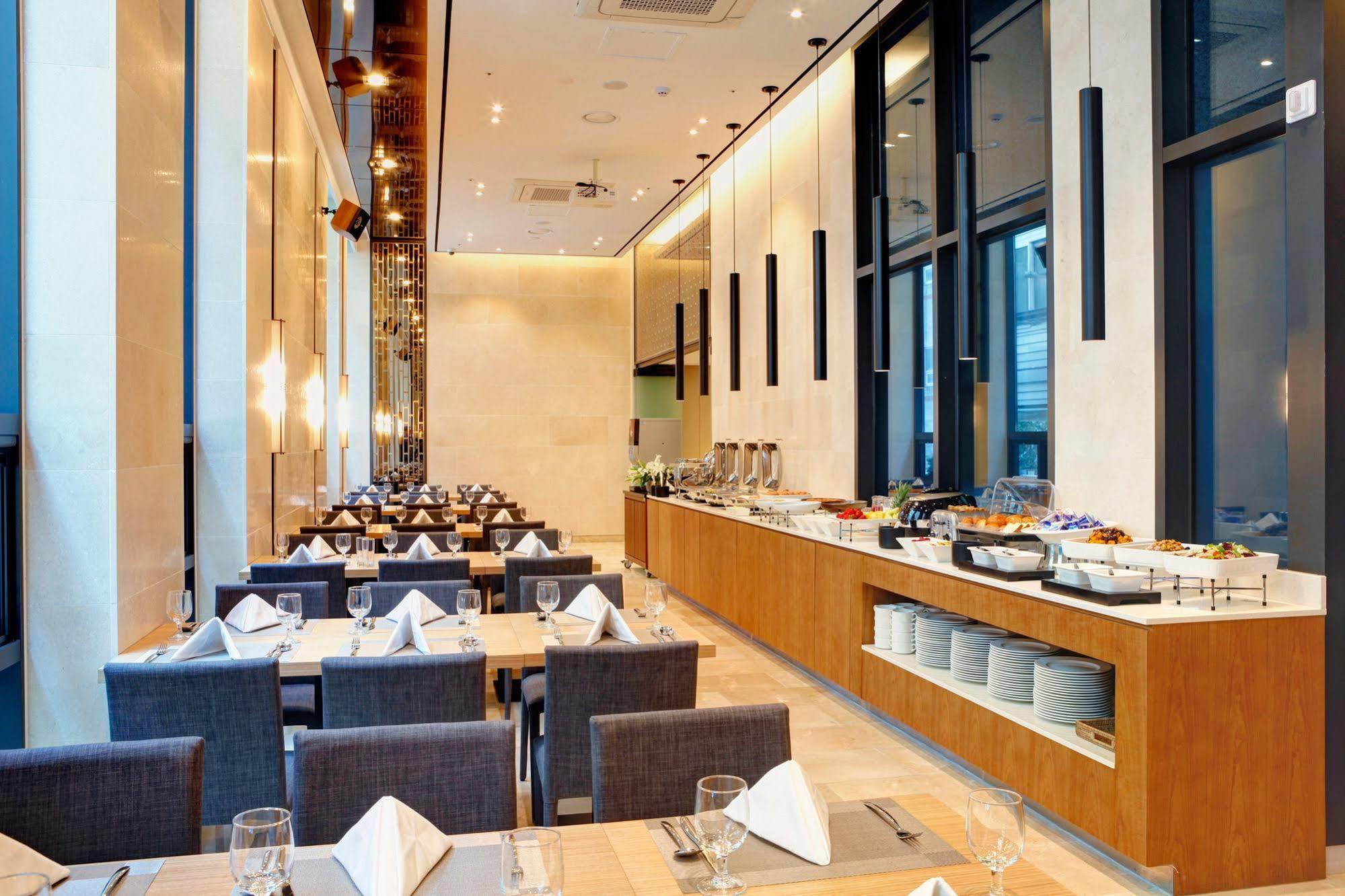 On City Hotel Cshonan Kültér fotó